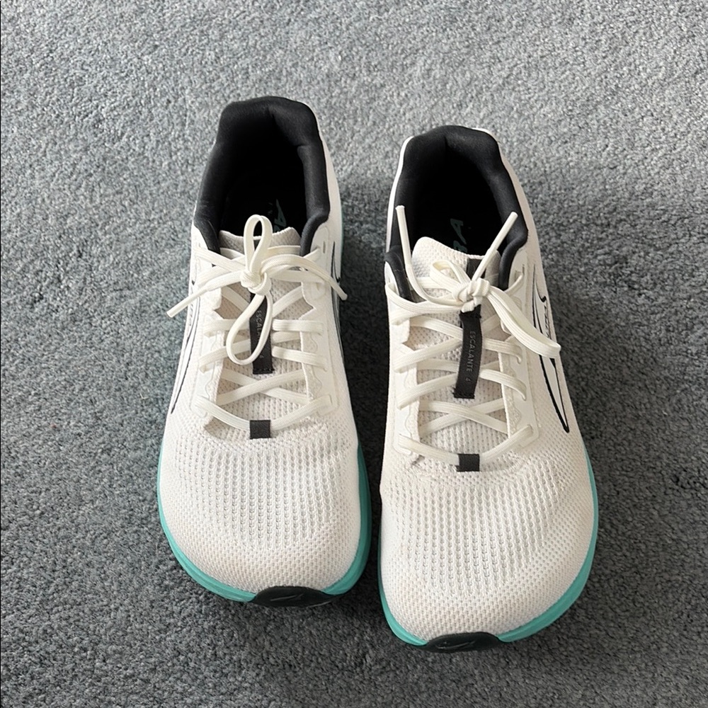 Altra escalante 4